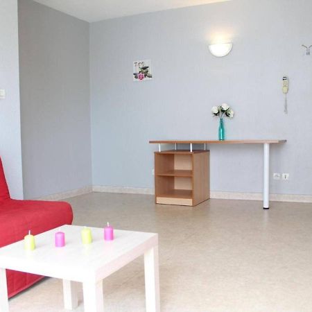 Appartement 2 Pieces Avec Balcon, Parking Et Piscine, La Rochelle - Fr-1-246-11 Eksteriør billede